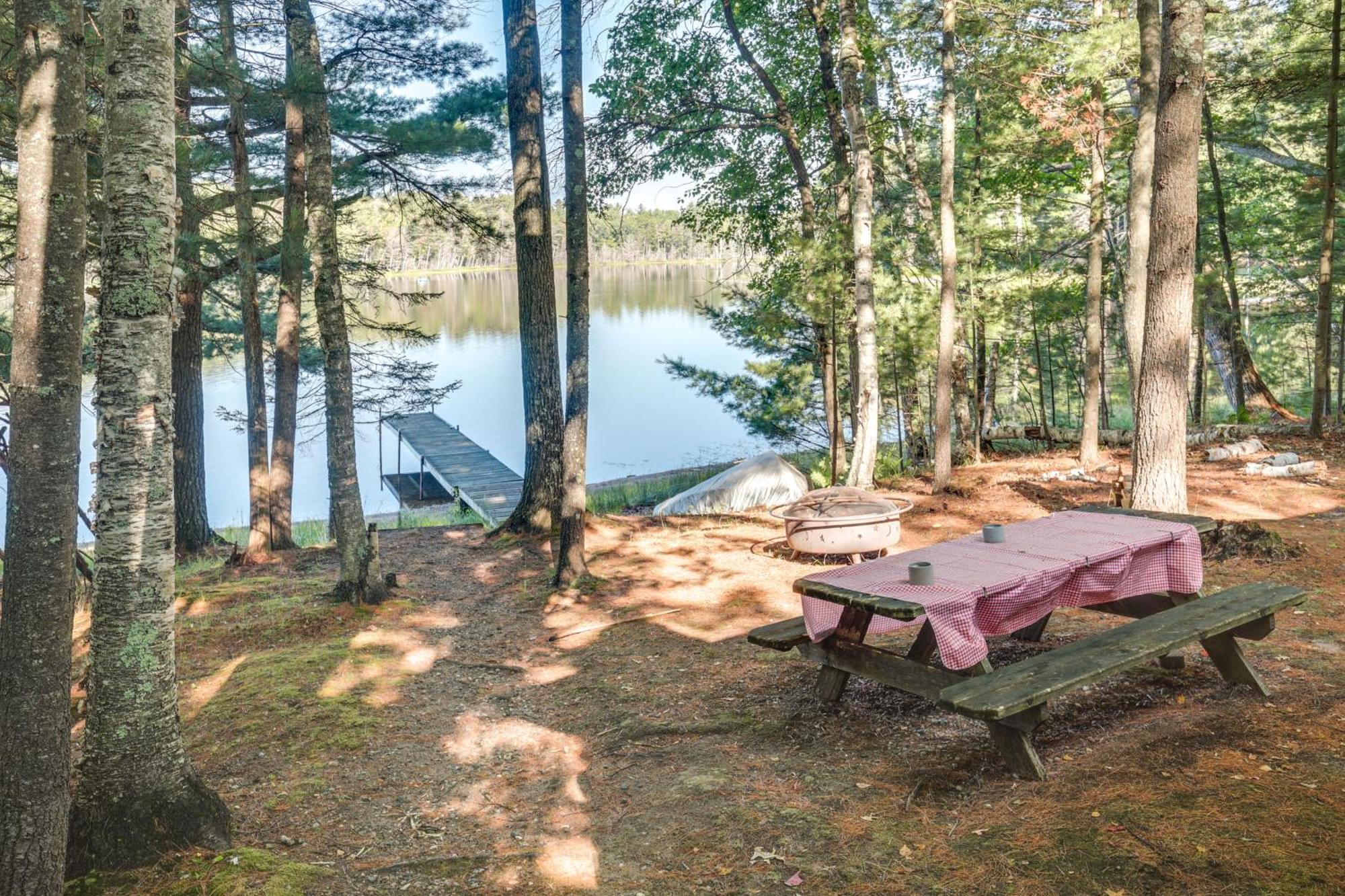 Serene Woodruff Cottage Lakefront Access! Екстер'єр фото